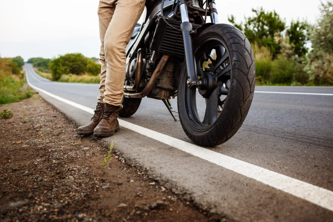 Las 5 mejores botas de moto touring, perfectas para tus viajes en