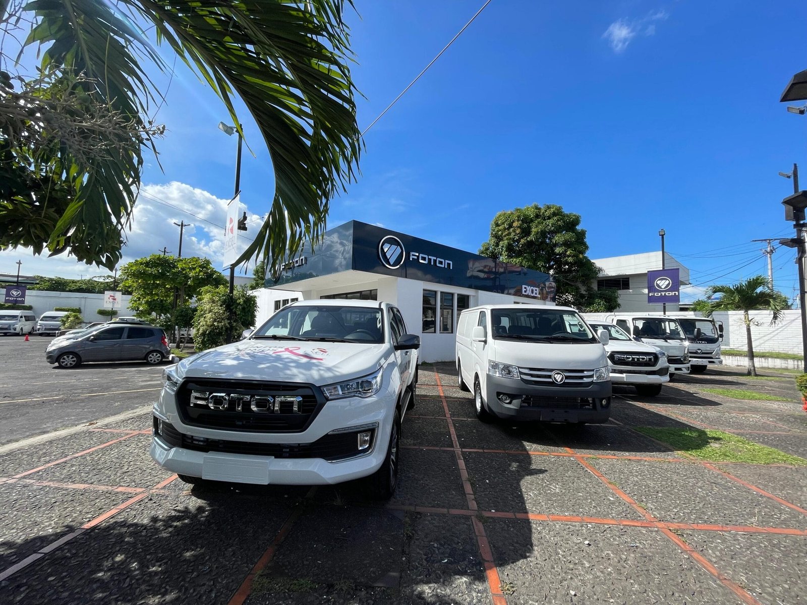 Excel y Foton oficializan acuerdo comercial