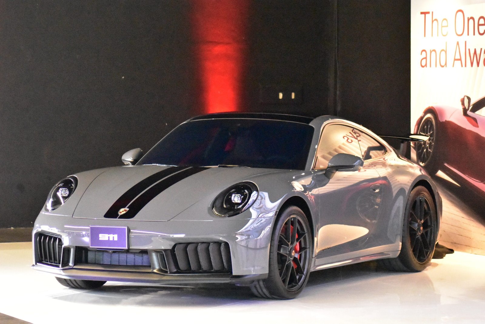 Porsche 911 Carrera GTS con tecnología T-Hybrid